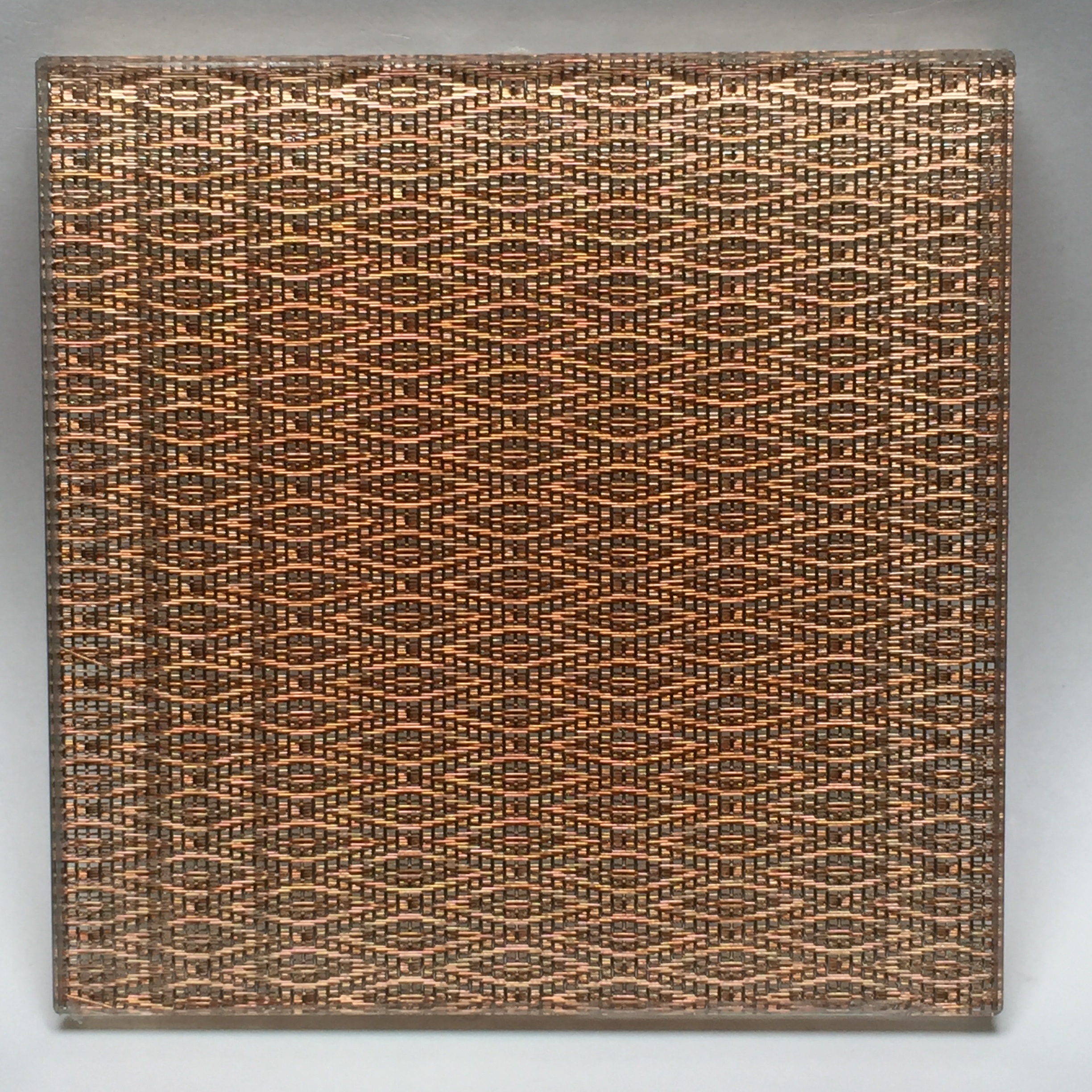 DG1025